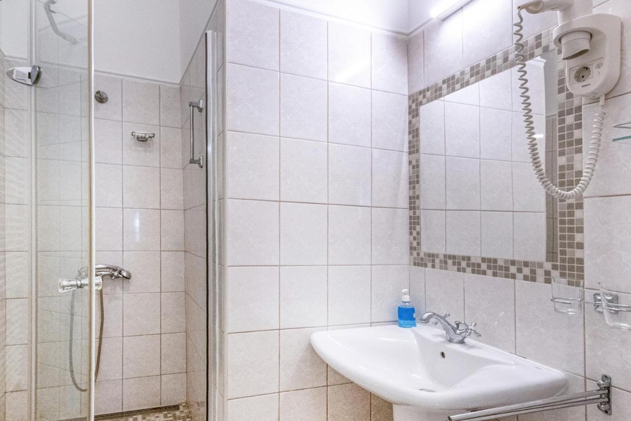 Academy Pension Budapešť Exteriér fotografie